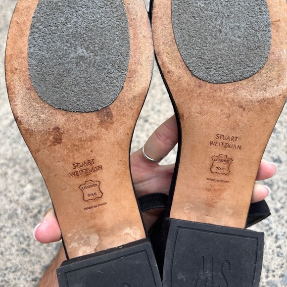 Stuart Weitzman Short Heels, Black Velvet - Picture 4 of 4